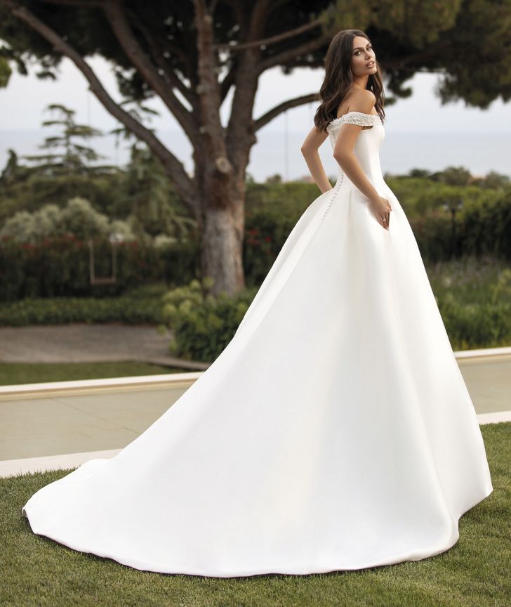 pronovias 1999 collection