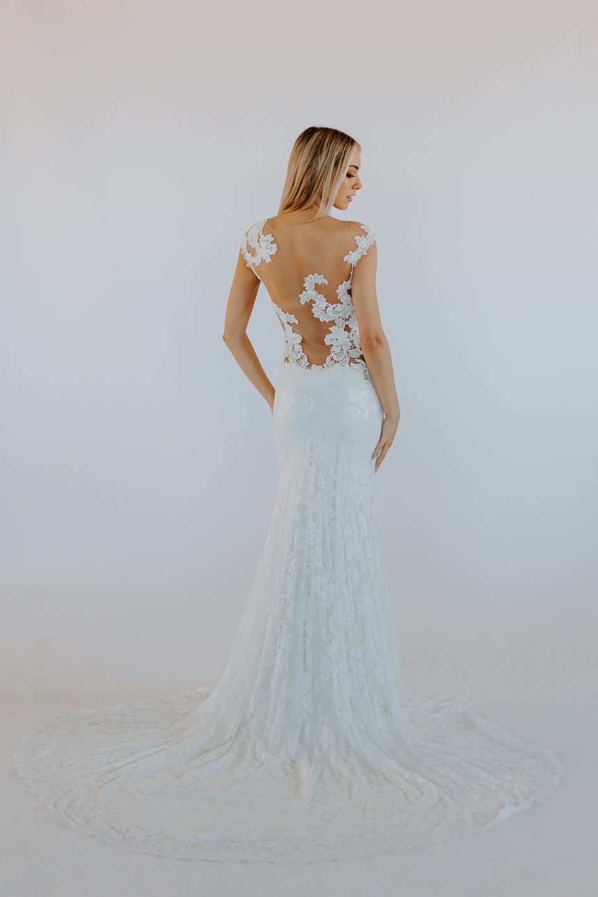 Olvi's Lace Wedding Dresses | Archive Bridal